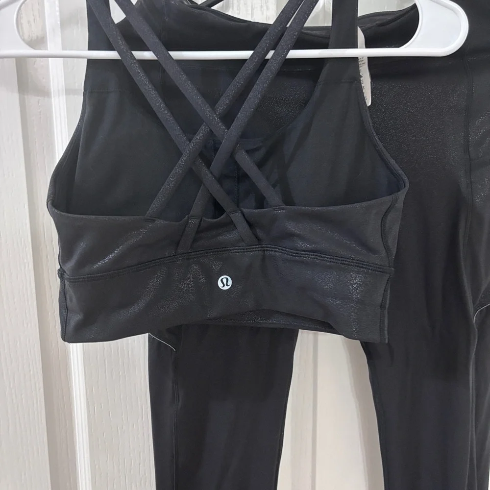 SET of 2- Lululemon Speed Up Black Foil and Energy Bra in size 6 - Picture 11 of 12